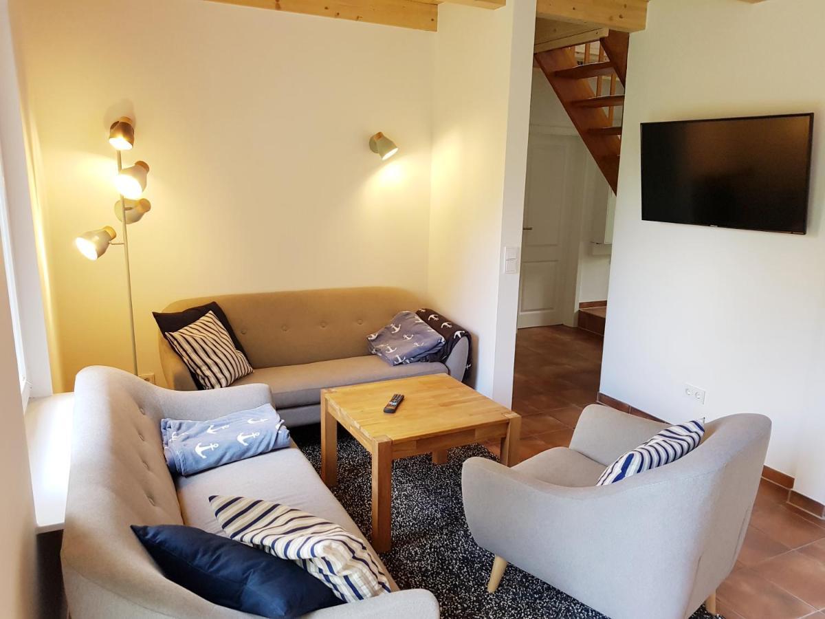 Ferienhaus An Der Nordsee - Familienfreundlich, Gut Ausgestattet & Viel Platz Butjadingen Extérieur photo